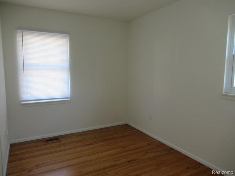 10 3rd Street, Mount Clemens, MI 48043 — Photo 11