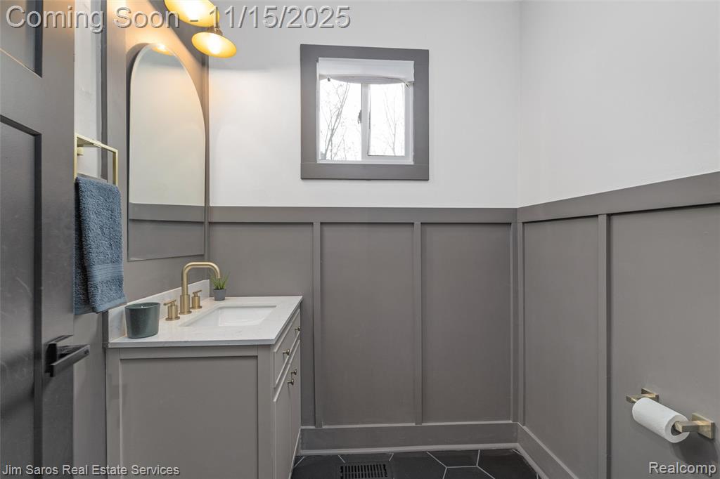 2462 Townsend Street, Detroit, MI 48214 — Photo 22