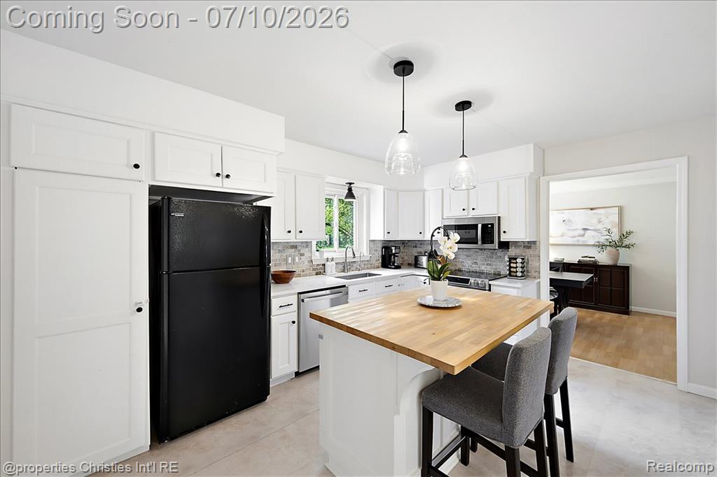 60629 Town Square Street, New Hudson, MI 48165 — Photo 12