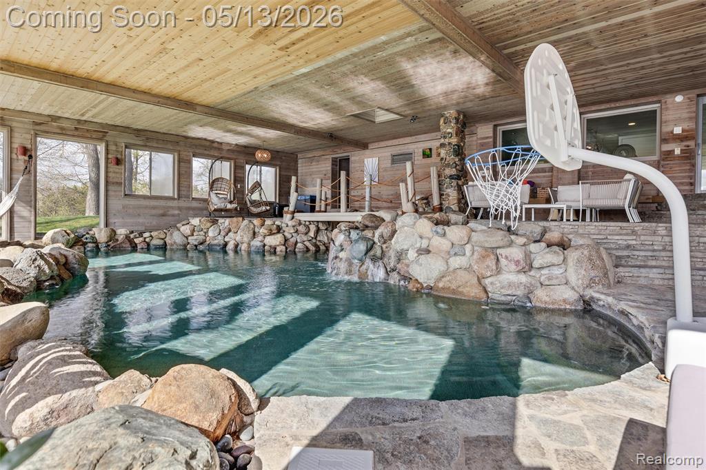 1789 Blue Heron Court, Bloomfield Hills, MI 48302 — Photo 45