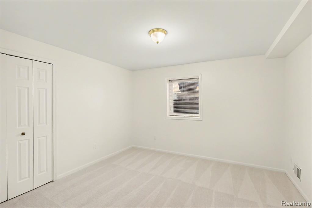 2853 Rubbins Road, Howell, MI 48843 — Photo 21