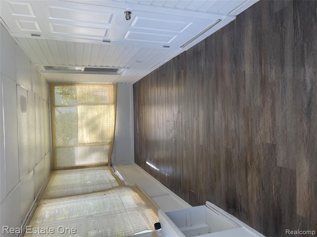 18475 Hazelwood Street, Roseville, MI 48066 — Photo 3