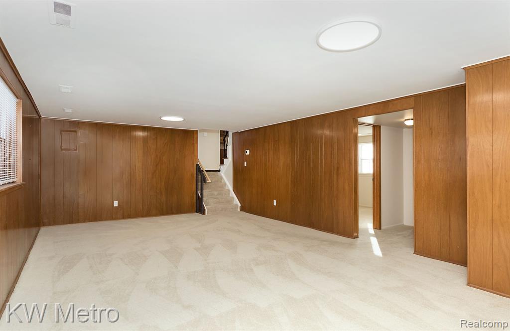 6603 TIMBER RIDGE Drive, Bloomfield Hills, MI 48301 — Photo 31
