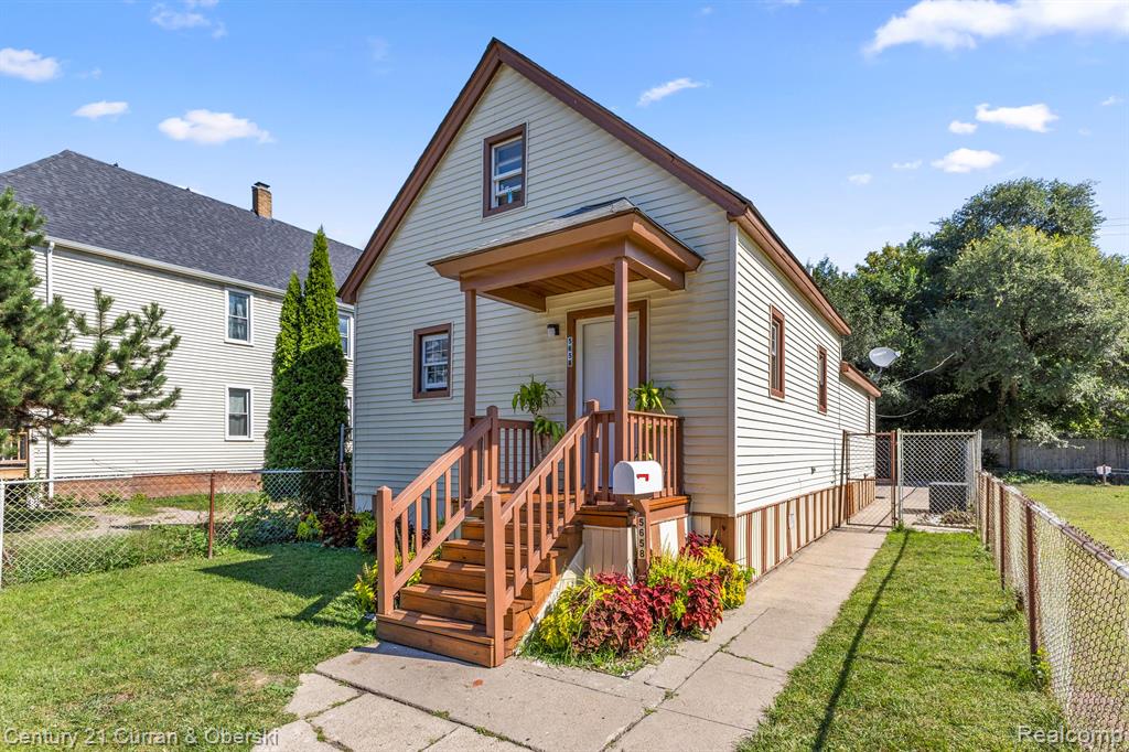 5658 Tarnow Street, Detroit, MI 48210 — Photo 2