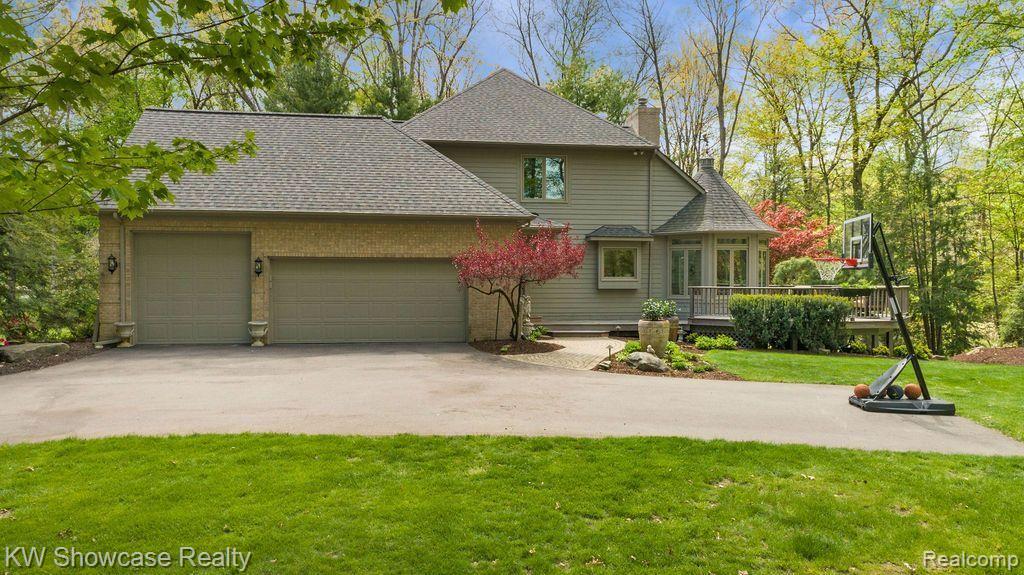 6061 TURNBERRY Drive, Commerce Twp, MI 48382 — Photo 5
