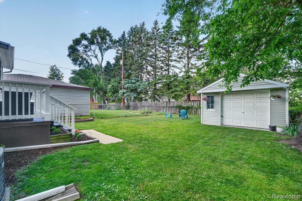 629 Bowers Street, Clawson, MI — Photo 33