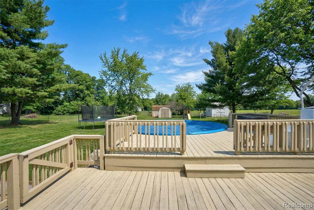 5411 Squire Lane, Flint, MI 48506 — Photo 22
