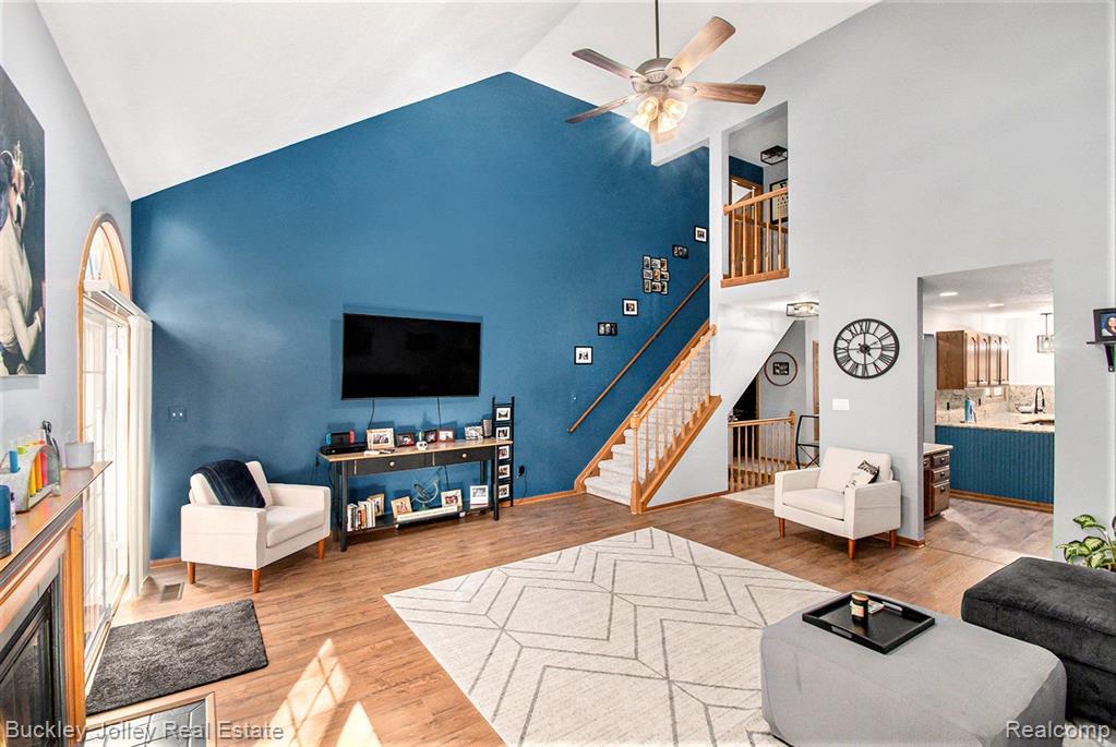 928 WOODRIDGE HILLS Drive, 83, Brighton, MI 48116 — Photo 7