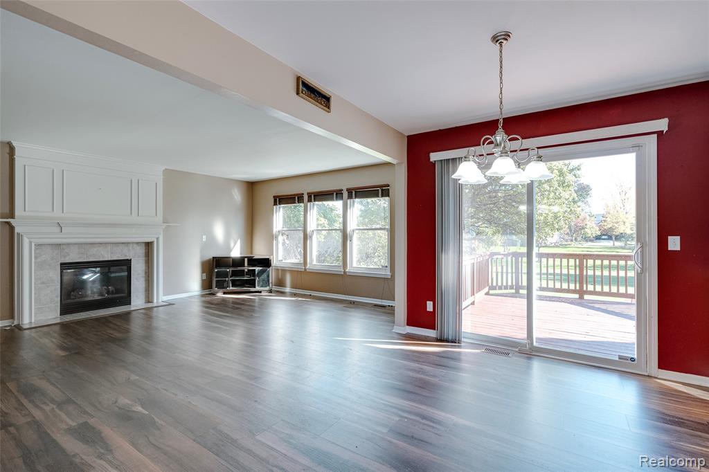 47071 Sherstone Drive, Canton, MI 48188 — Photo 9