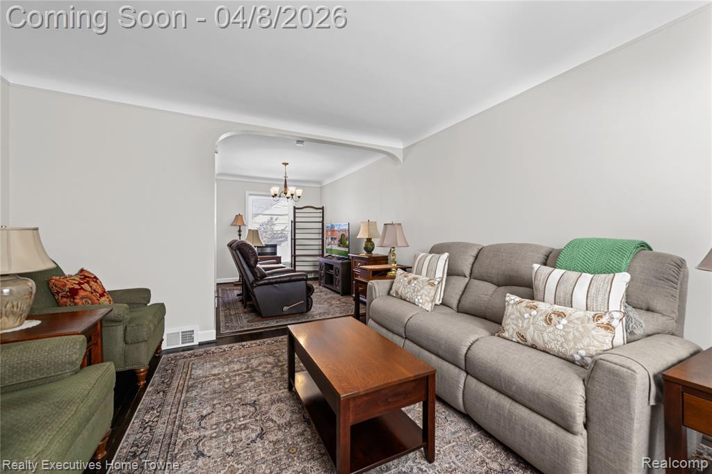 703 1/2 Saint Clair Street, Grosse Pointe, MI 48230 — Photo 7