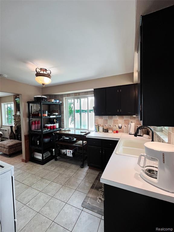 599 Westpointe Court, Lake Orion, MI 48362 — Photo 15