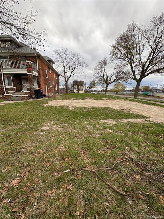 4900 WHITFIELD Street, Detroit, MI 48204 — Photo 2