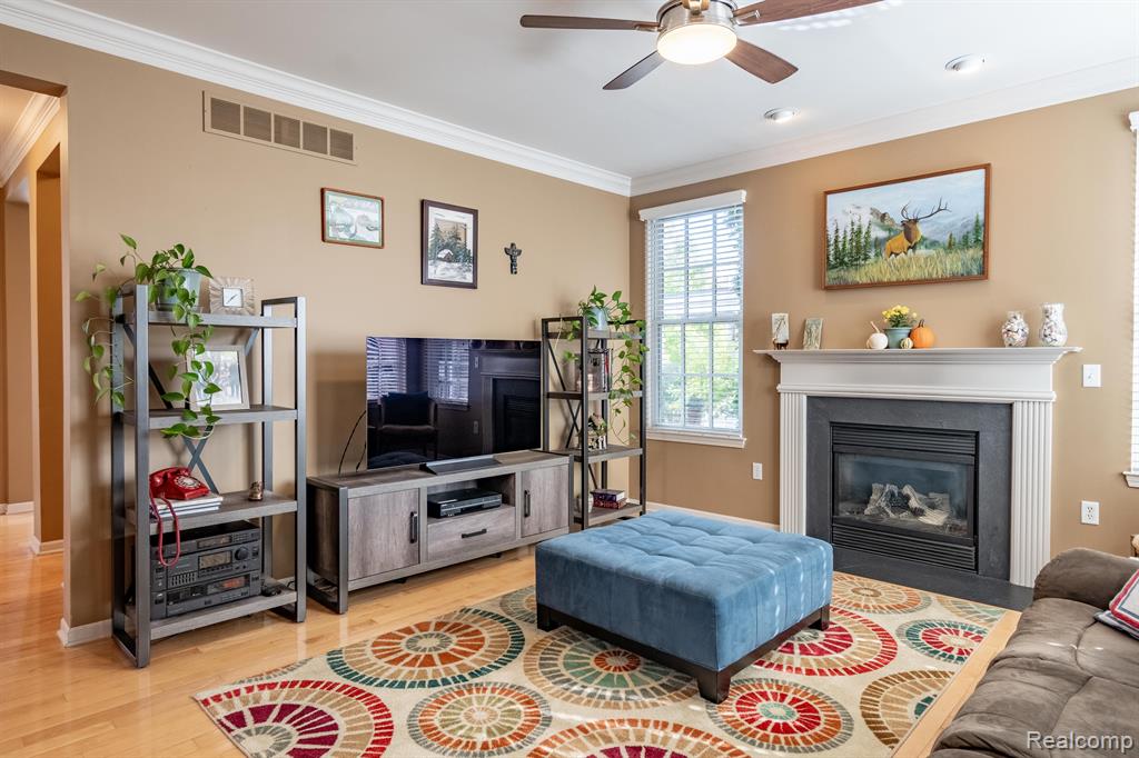 50291 HANCOCK Street, Canton, MI 48188 — Photo 16