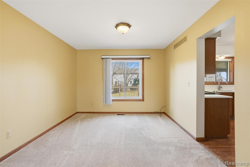 1883 Willowicke Drive, Wixom, MI 48393 — Photo 5