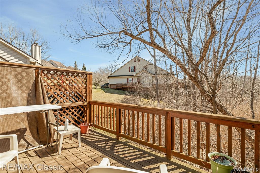 41769 Webster Court, Novi, MI 48377 — Photo 28