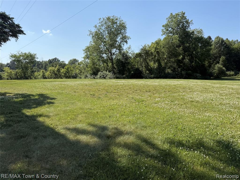 5100 W Farrand Road, Clio, MI 48420 — front exterior