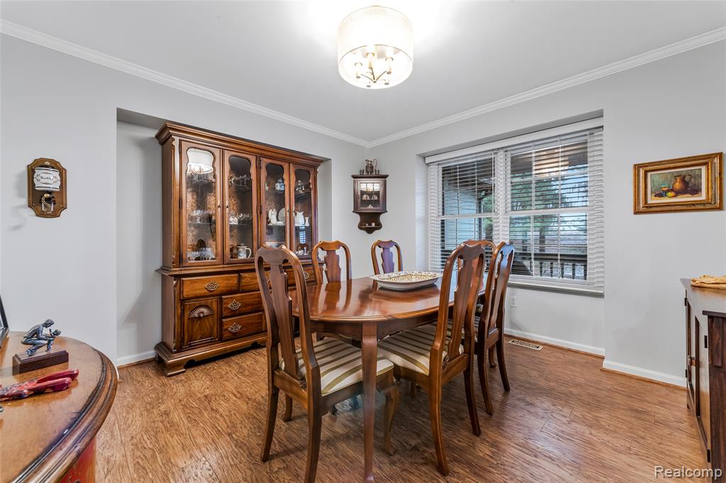 599 Nakomis Trail, Lake Orion, MI 48362 — Photo 17