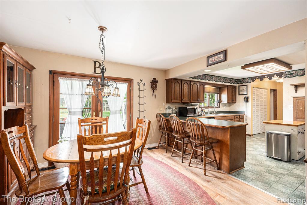 420 N Neeper Street, Capac, MI 48014 — Photo 10