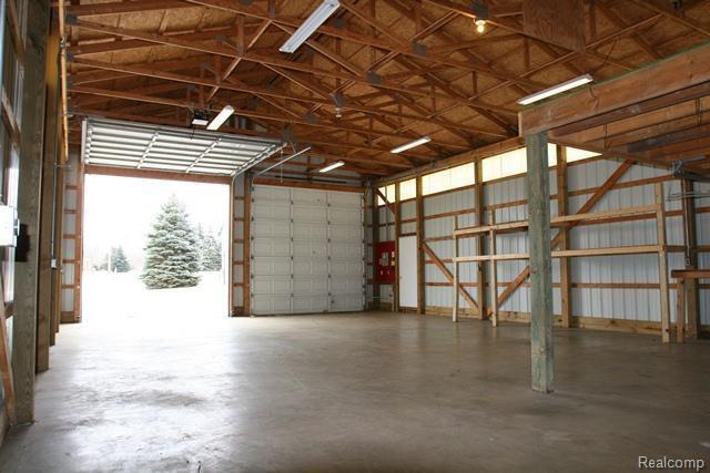 8760 Carpenter Road, Milan, MI 48160 — Photo 24