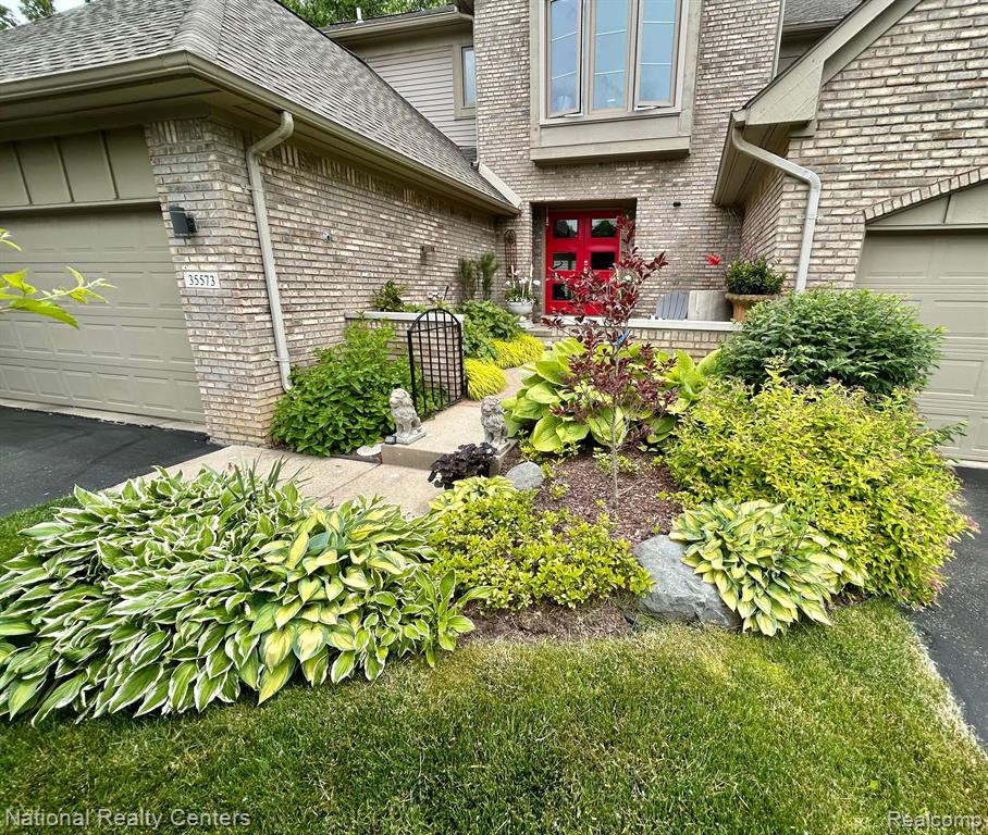 35573 CROSS CREEK N, Farmington Hills, MI 48331 — Photo 6