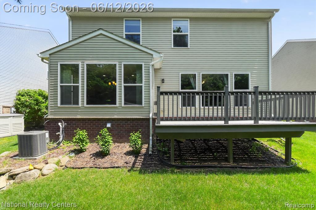 59697 TWIN PINES Drive, New Hudson, MI 48165 — Photo 40