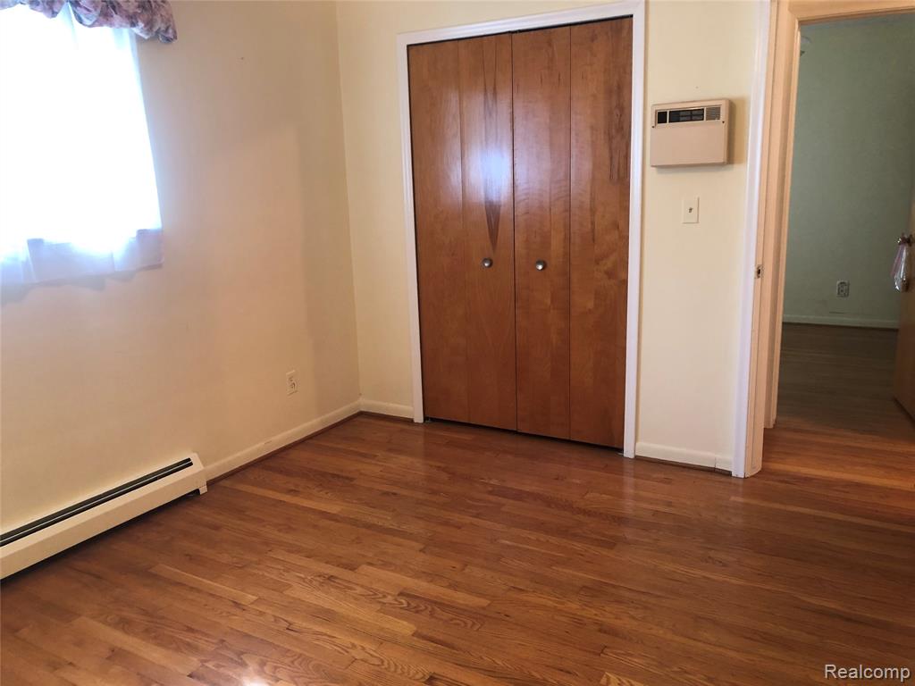 6556 Drexel Street, Dearborn Heights, MI 48127 — Photo 11