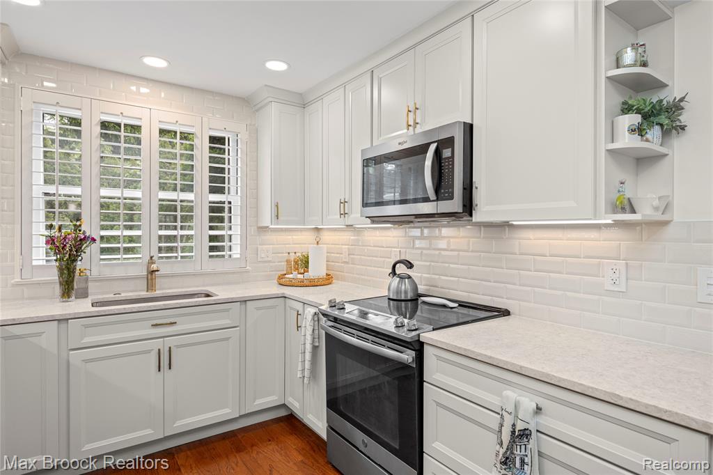 6485 Thurber Road, Bloomfield Hills, MI 48301 — Photo 21