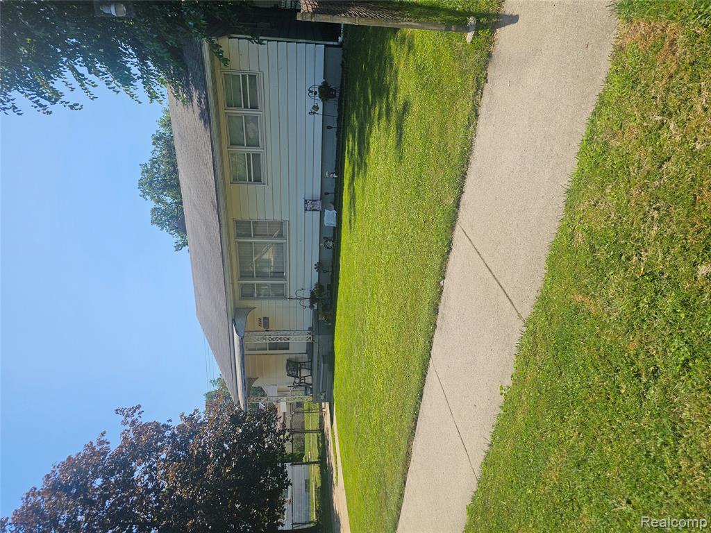 7544 Wood Avenue, Warren, MI 48091 — front exterior