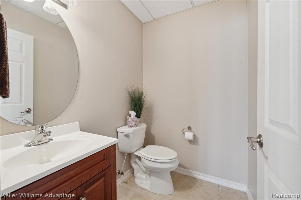 49199 RAINBOW Lane S, Northville, MI 48168 — Photo 37