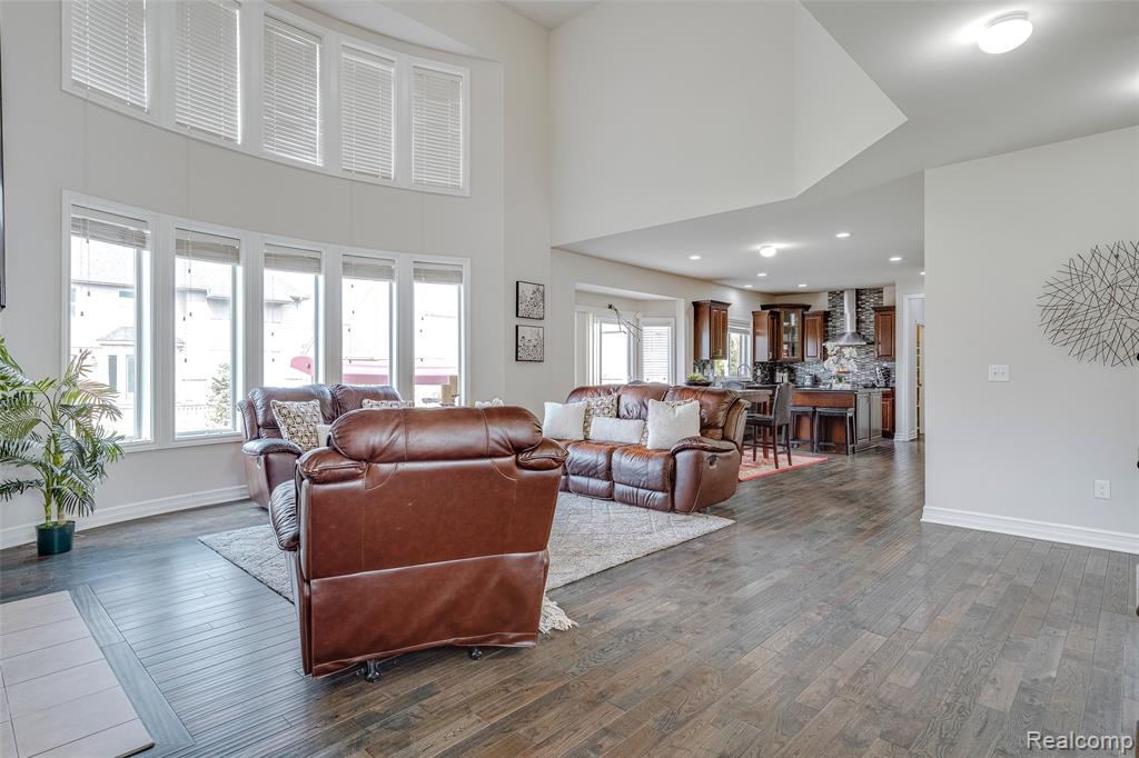 4119 Stonington Drive, Troy, MI 48085 — Photo 4
