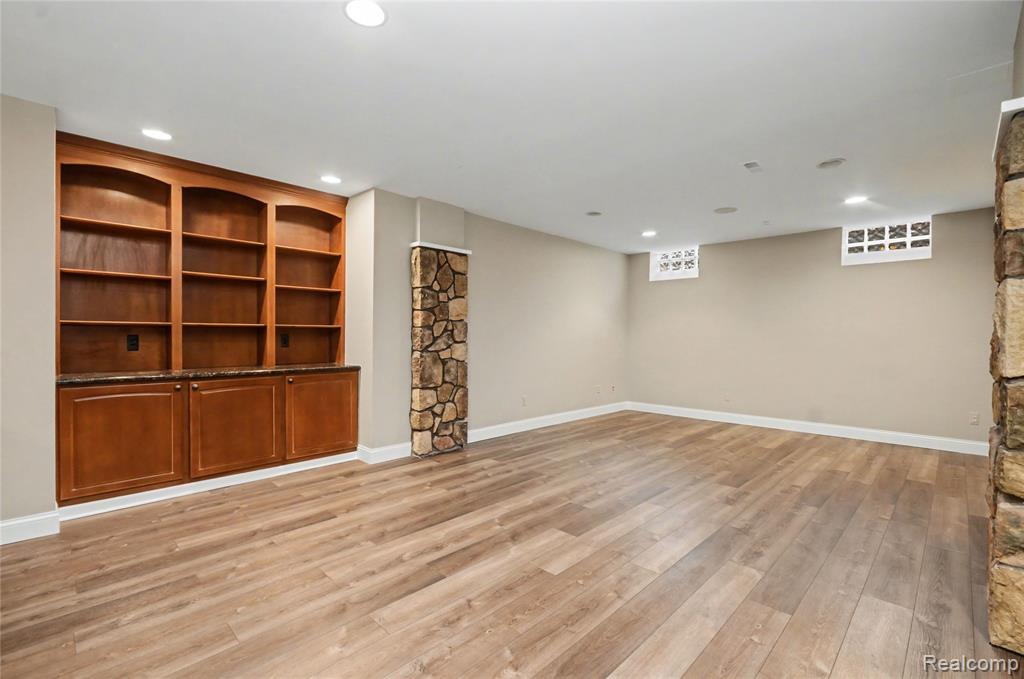 4179 Saint Andrews Street, Howell, MI 48843 — Photo 49