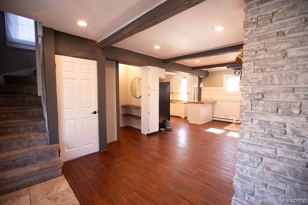 838 JENKINSON Street, Port Huron, MI 48060 — Photo 8