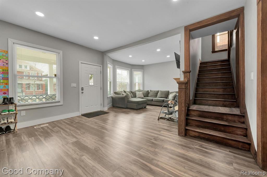 1532 LIVERNOIS Avenue, Detroit, MI 48209 — Photo 5