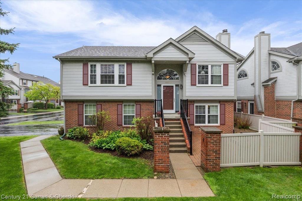 49750 PLYMOUTH Way, Plymouth, MI 48170 — Photo 2