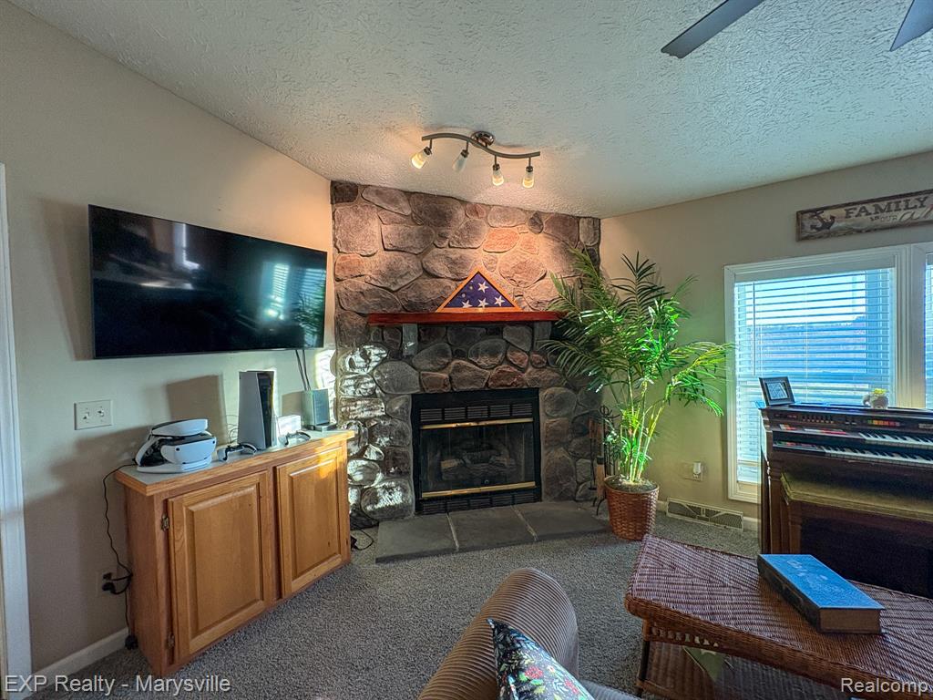 6433 Norman Road, MI 48032 — Photo 10