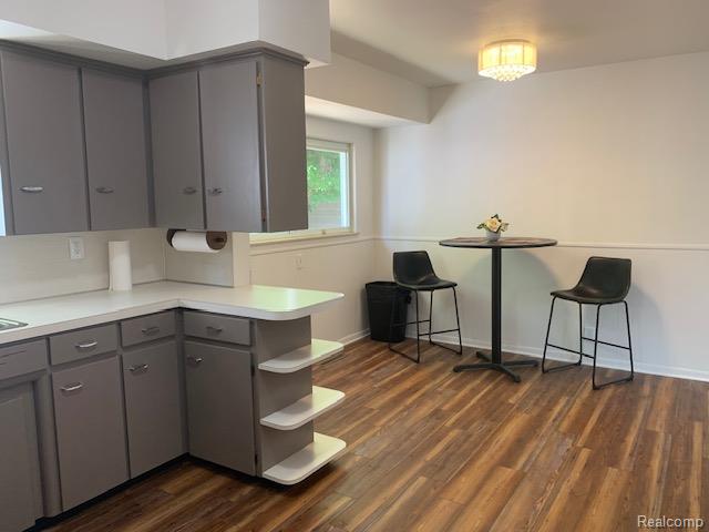 5709 Suburban Court, Flint, MI 48505 — Photo 3