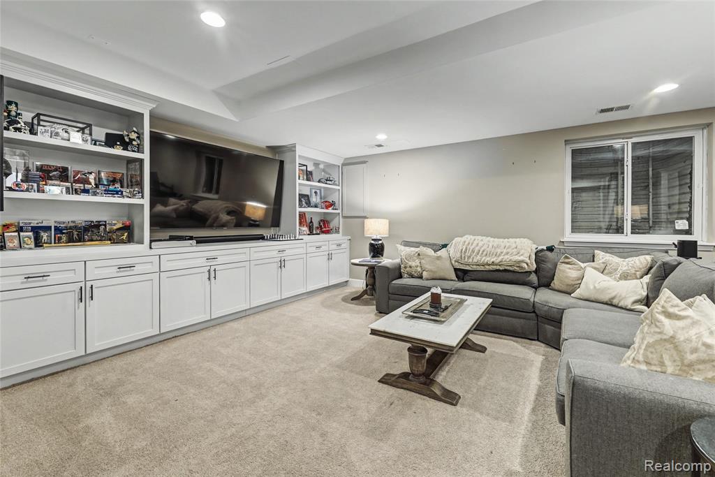 910 McLean Avenue, Royal Oak, MI 48067 — Photo 46