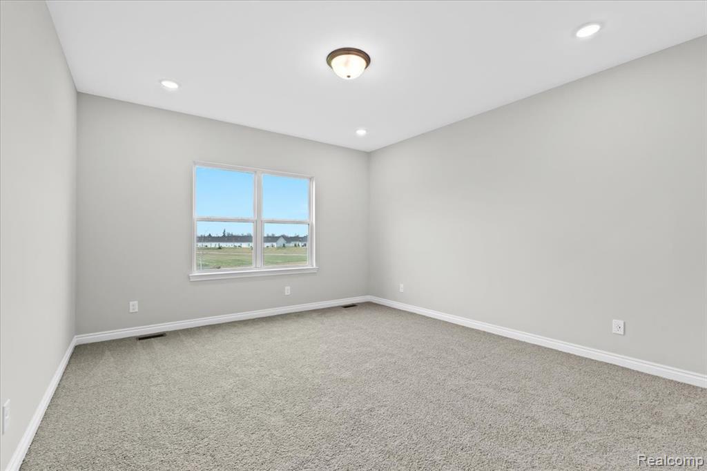 518 Jubilee Drive, Whitmore Lake, MI 48189 — Photo 13