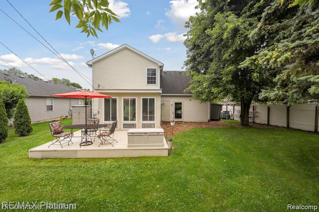 9297 6 Mile Road, Northville, MI 48168 — Photo 34