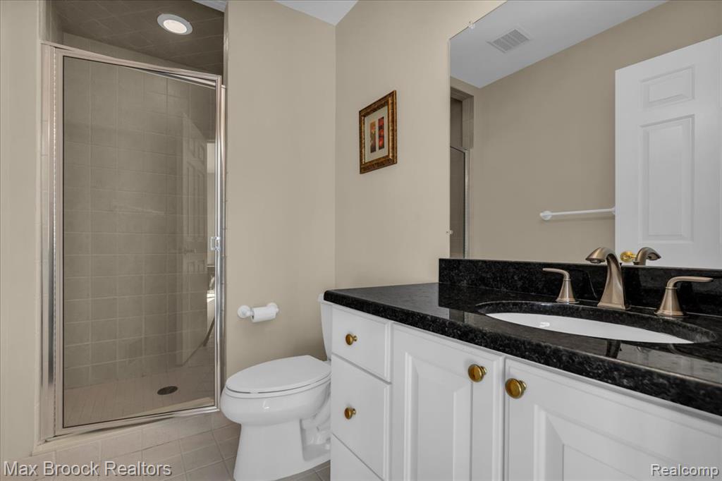 6324 Wildwood Lane, West Bloomfield, MI 48324 — Photo 30