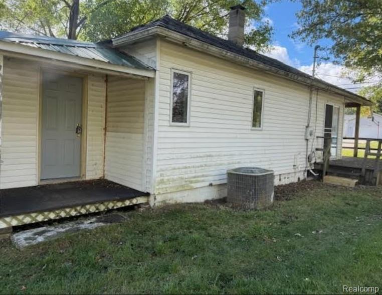 1207 Kettering Street, Burton, MI 48509 — Photo 2