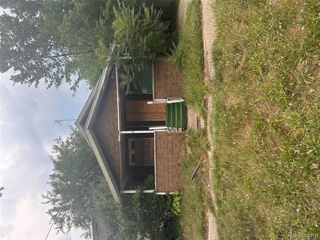 1633 New York Avenue, Flint, MI 48506