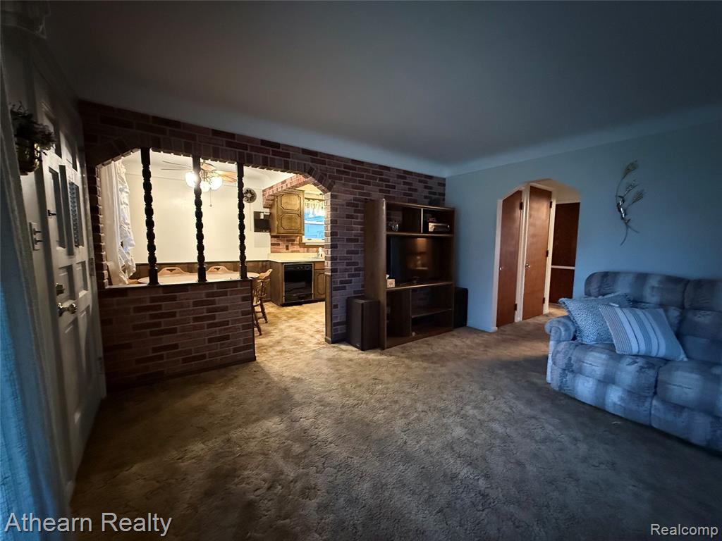 8309 Rosedale Boulevard, Allen Park, MI 48101 — Photo 6