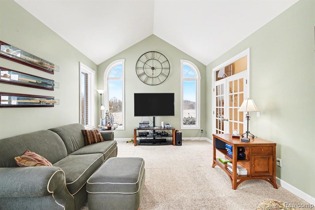 8399 Potter Road, Flushing, MI, 48433