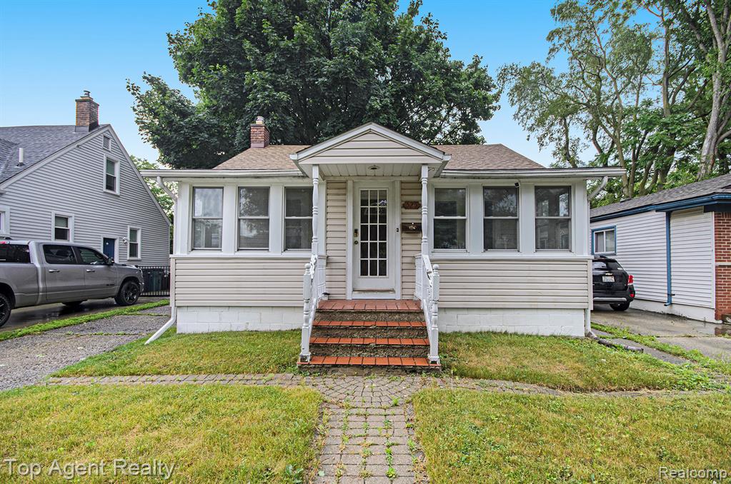 525 Marlin Avenue, Royal Oak, MI 48067 — Photo 2