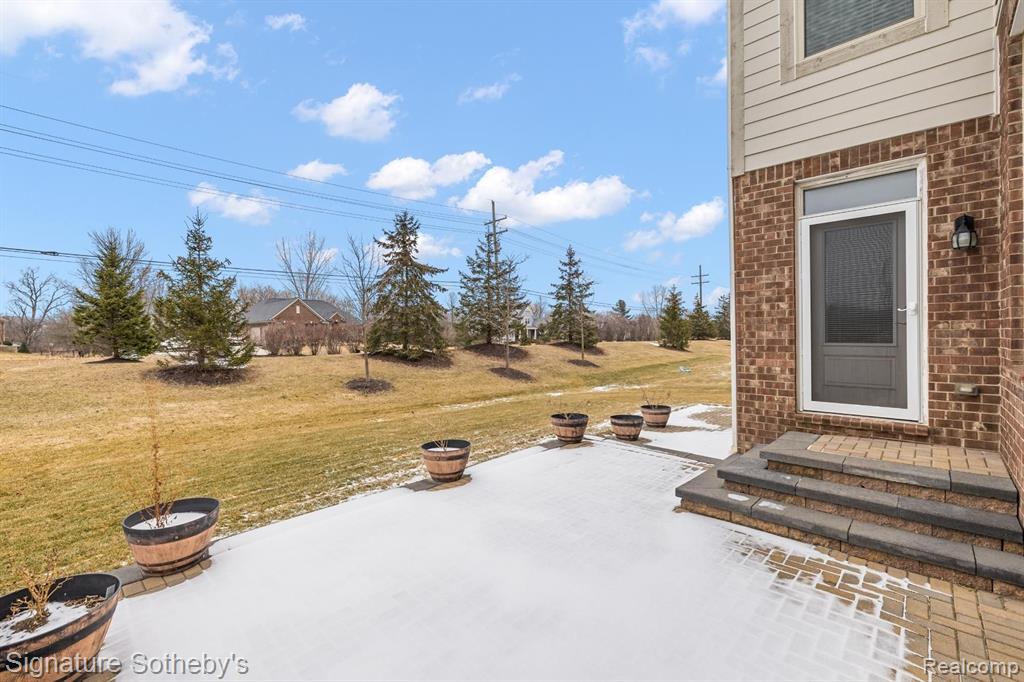 50472 SCARBOROUGH Road, Canton, MI 48188 — Photo 42