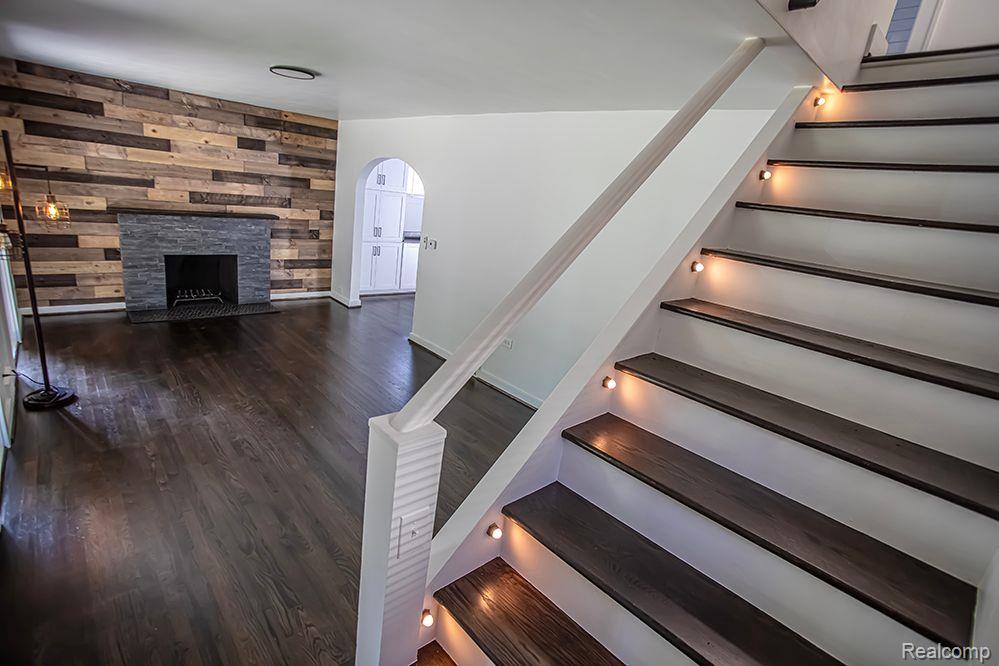 409 BALDWIN Avenue, Royal Oak, MI 48067 — Photo 14