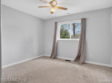 42446 Sycamore Drive, Sterling Heights, MI 48313 — Photo 24