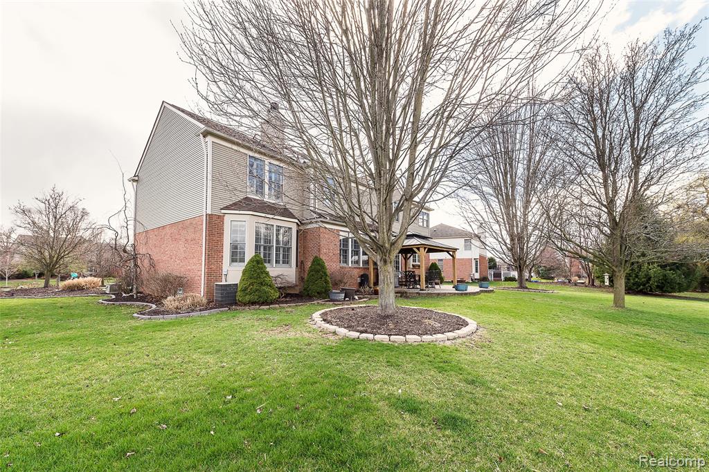 48880 Central Park Drive, Canton, MI 48188 — Photo 37