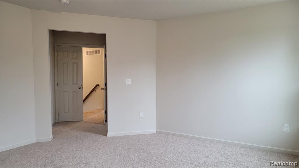26729 INTERNATIONAL Drive, South Lyon, MI 48178 — Photo 26